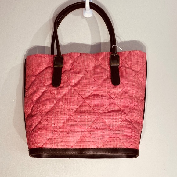 Gorgeous Straw & Leather Peach Bag**$395 - Picture 1 of 6